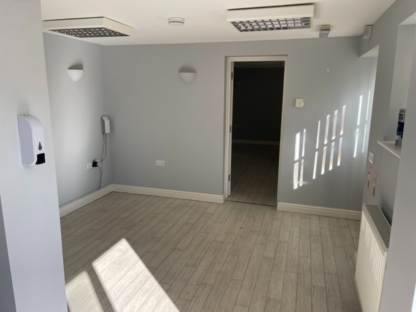 Overbury Property Details -